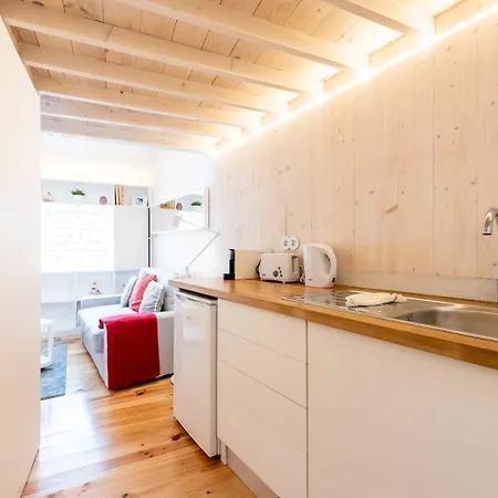Guestready - A Charming Wooden Retreat Apartment Lissabon